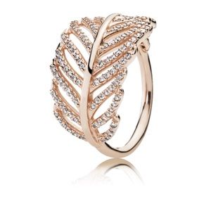 Light As A Feather Ring